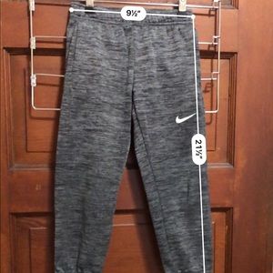 Nike Dri-Fit grey sweatpants size 5/6